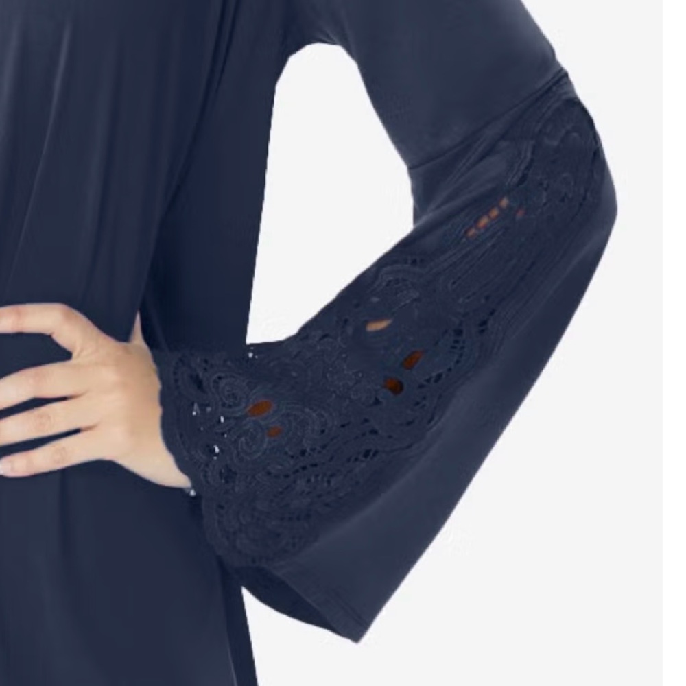 Roaman's Navy Women's Plus Size Bell Sleeve Cardigan Embroidered New 26W 28W - Picture 2 of 3